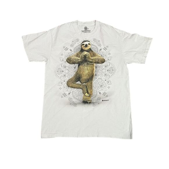 The Mountain Gray Namaste Sloth Yoga Sukhasana Adult Classic Tee Medium - Picture 1 of 4